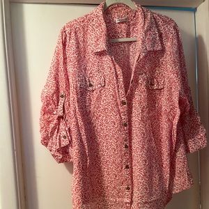 Lightly worn 3x Croft and Barrow button down shirt.